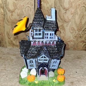 Vintage Light up Haunted House